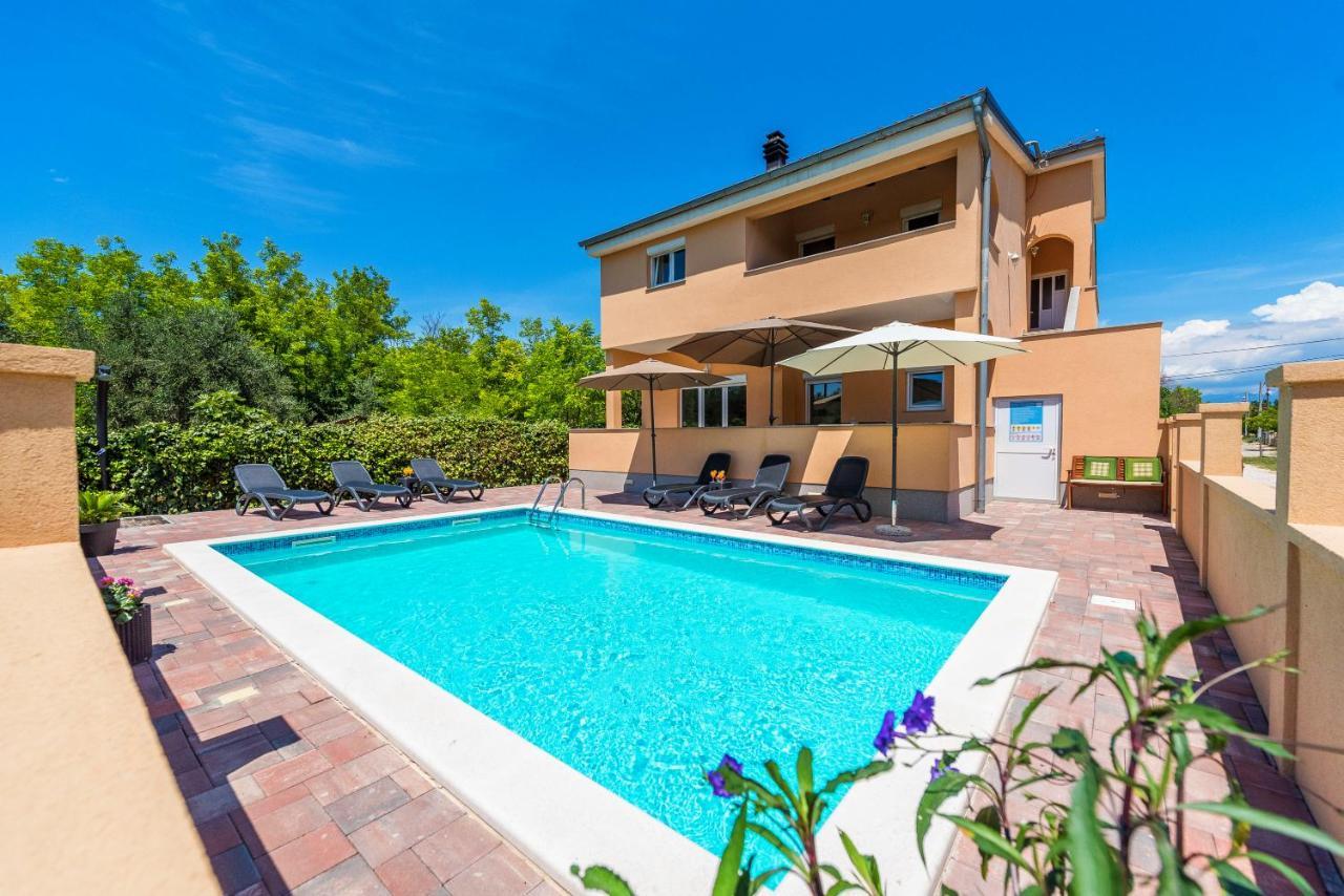 Nelly Apartments Привлака Екстер'єр фото