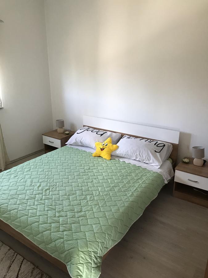 Nelly Apartments Привлака Екстер'єр фото