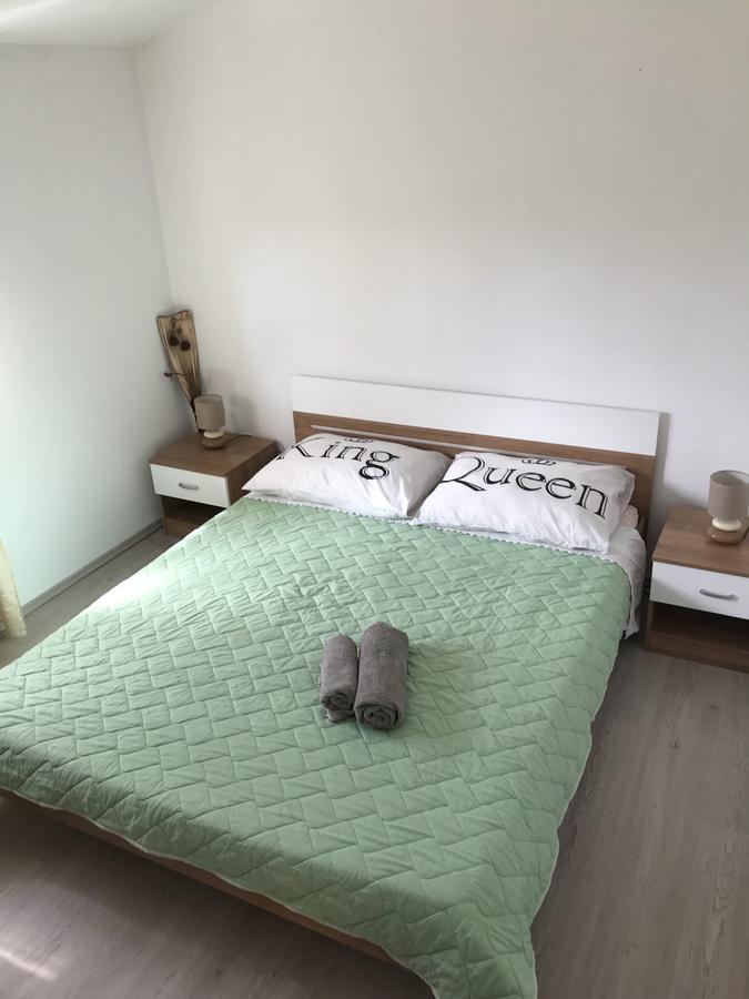 Nelly Apartments Привлака Екстер'єр фото